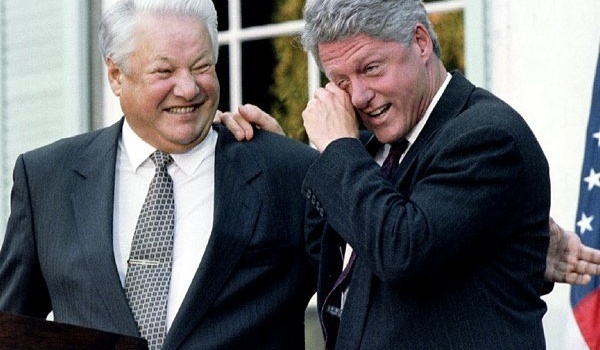 «Я на него наткнулся»: в сети обнародовали секретный разговор Ельцина и Клинтона о Путине 
