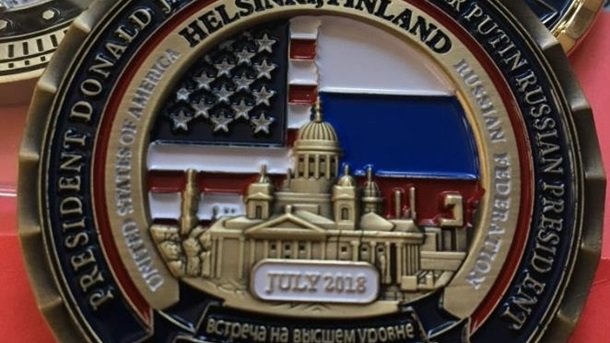 В США выпустили памятные монеты в честь Путина и Трампа