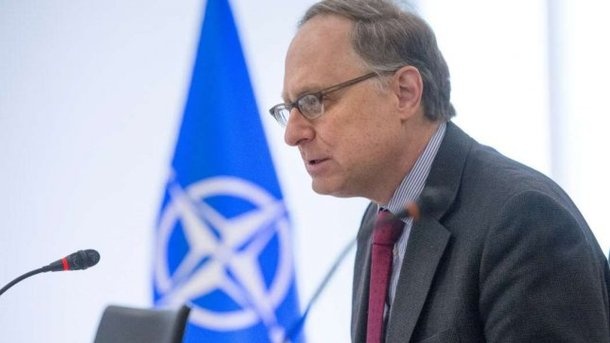 Вершбоу: Сближение Украины и НАТО блокируют не только в Венгрии 