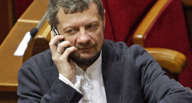 Мосийчук огорошил заявлением: власти Украины должны признаться в убийстве Захарченко