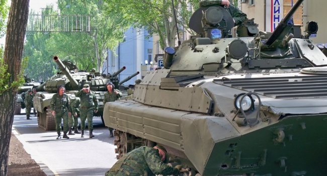 Назревает тяжелейший бой: боевики развернули на Донбассе огромное количество тяжелой техники и вооружения, - СЦКК