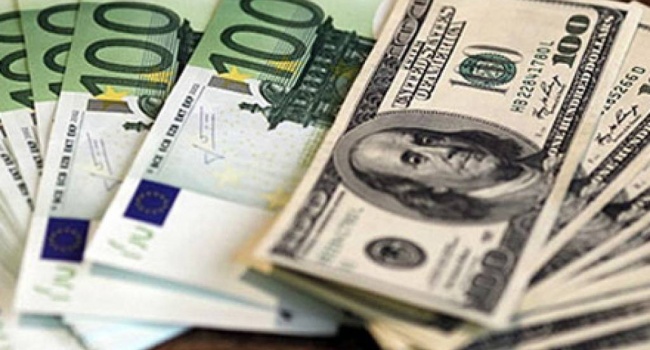 Украине остался «один шаг» до валютного кризиса, - иноСМИ