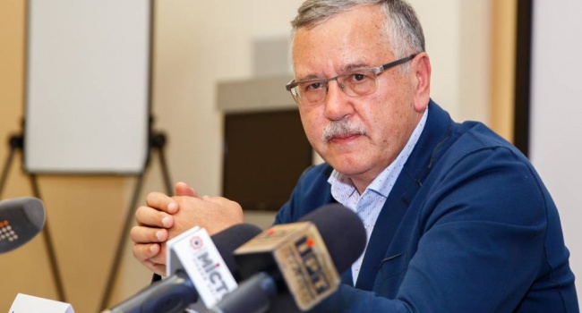 Путин ни при чем: Анатолий Гриценко жестко раскритиковал украинскую власть Путин ни при чем: Анатолий Гриценко жестко раскритиковал украинскую власть