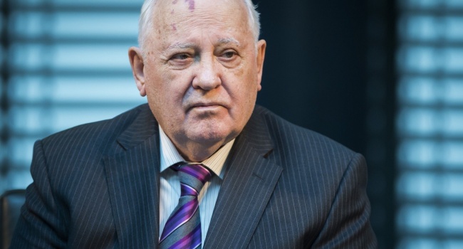 Горбачёв только что узнал, что в России его очень не любят