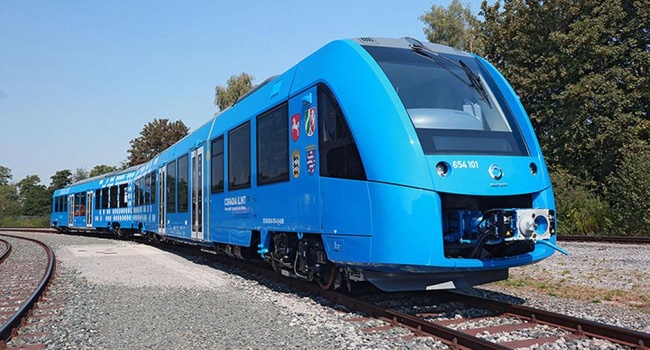 «Ноу-хау в науке»: в Германии совершил рейс первый в мире поезд на водородном топливе