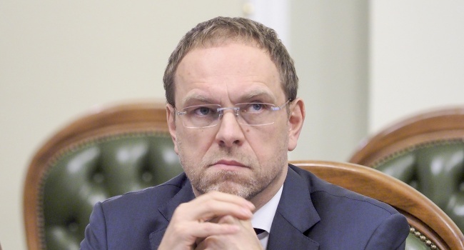 Власенко в прямом эфире соврал, что Будапештский меморандум подписал лично Путин Власенко в прямом эфире соврал, что Будапештский меморандум подписал лично Путин