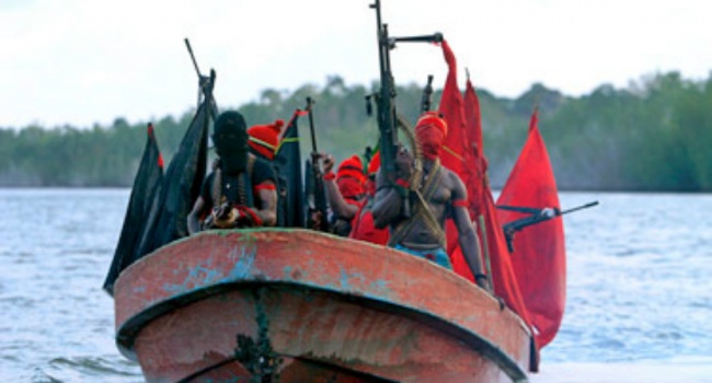 В водах Нигерии пираты похитили экипаж швейцарского судна
