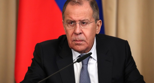 Лавров сделал оригинальный подарок генсеку ООН: сеть посмеялась над главным дипломатом Путина Лавров сделал оригинальный подарок генсеку ООН: сеть посмеялась над главным дипломатом Путина