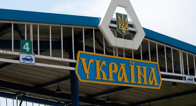Украинский политолог: на некоторые территории Украины претендуют соседние страны Украинский политолог: на некоторые территории Украины претендуют соседние страны