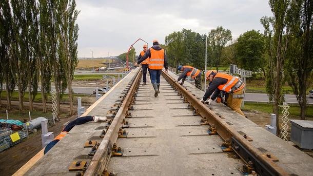 К концу этого года пассажиры будут добираться до «Борисполя» за 35 минут К концу этого года пассажиры будут добираться до «Борисполя» за 35 минут