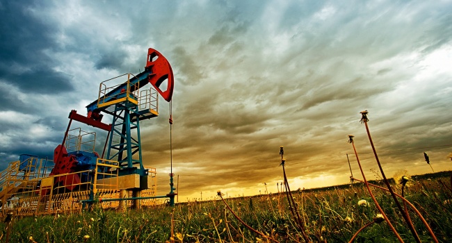 Цены на нефть продолжают демонстрировать рост после выходных Цены на нефть продолжают демонстрировать рост после выходных