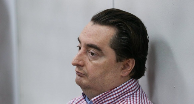 Портнов: Гужва получил убежище в Австрии, несмотря на попытки Порошенко повлиять на этот процесс Портнов: Гужва получил убежище в Австрии, несмотря на попытки Порошенко повлиять на этот процесс