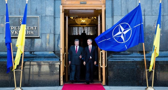 Вершбоу: Украина не вступит в НАТО, пока не нормализует отношения с Россией