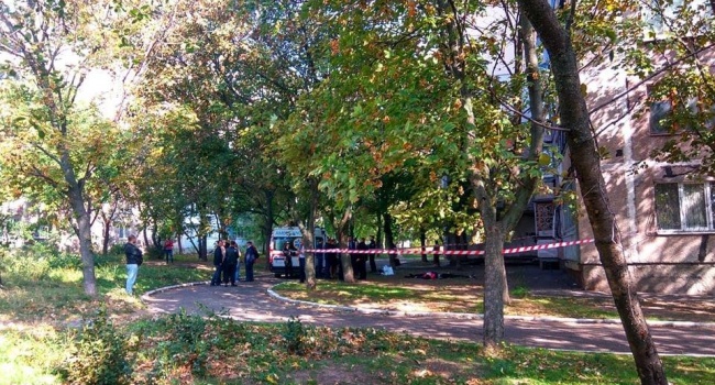 Странная серия самоубийств: за двое суток в Украине пятеро подростков покончили с собой Странная серия самоубийств: за двое суток в Украине пятеро подростков покончили с собой