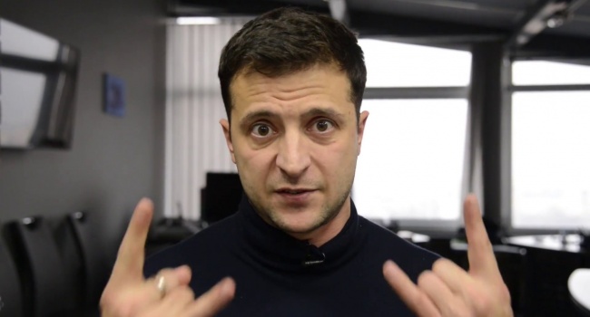 Журналист: с Зеленским мне все понятно – парень просто играет свою роль, в которой критика Коломойского не предусмотрена Журналист: с Зеленским мне все понятно – парень просто играет свою роль, в которой критика Коломойского не предусмотрена