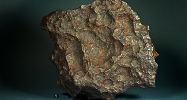 У американца нашли метеорит стоимостью 100 тысяч долларов, которым он подпирал дверь