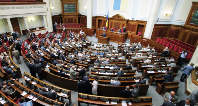 ВР хочет лишить наград артистов, выступающих в РФ ВР хочет лишить наград артистов, выступающих в РФ