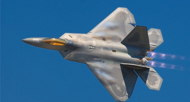 В РФ раскрыли план уничтожения американскими истребителями F-22 поставленных в Сирию ЗРК С-300 В РФ раскрыли план уничтожения американскими истребителями F-22 поставленных в Сирию ЗРК С-300
