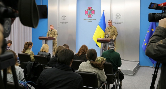 Взрывы в Ичне: версия СБУ и военной прокуратуры – диверсия Взрывы в Ичне: версия СБУ и военной прокуратуры – диверсия