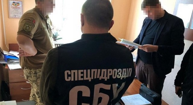 В Одессе поймали на взяточничестве чиновника областного военкомата