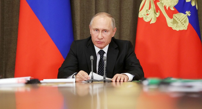 Блогер: Путин понимает, что отныне так называемая «Россия» утратила само право на «русскость» Блогер: Путин понимает, что отныне так называемая «Россия» утратила само право на «русскость»
