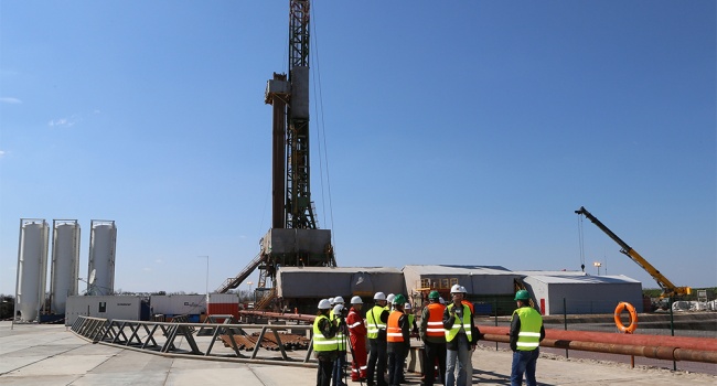 Начало добычи сланцевого газа в Украине переносится: названы сроки и причины Начало добычи сланцевого газа в Украине переносится: названы сроки и причины
