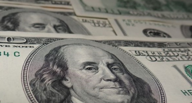 Американский эксперт: доллар обвалится на рекордные 40%