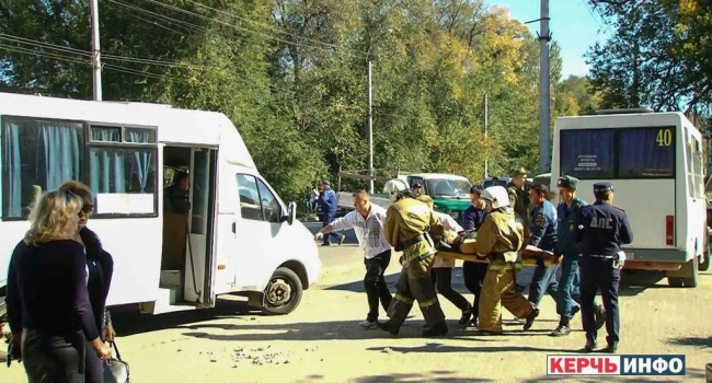 Мать керченского террориста принимала раненых учеников, которых не добил ее родной сын Мать керченского террориста принимала раненых учеников, которых не добил ее родной сын