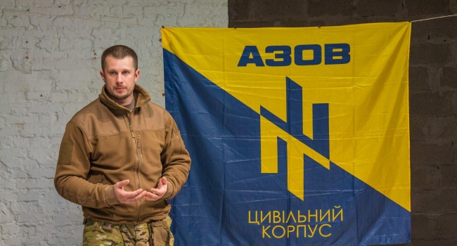 Шах и мат Билецкому: Тягнибок заставил лидера националистических молодчиков отказаться с президентским амбиций Шах и мат Билецкому: Тягнибок заставил лидера националистических молодчиков отказаться с президентским амбиций