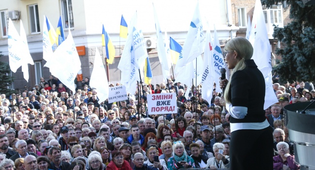 Ахеджаков: дно еще далеко – Тимошенко раскритиковала Кабмин за цену на газ 8500 грн, заявив, что рыночная цена 13000-14000 грн
