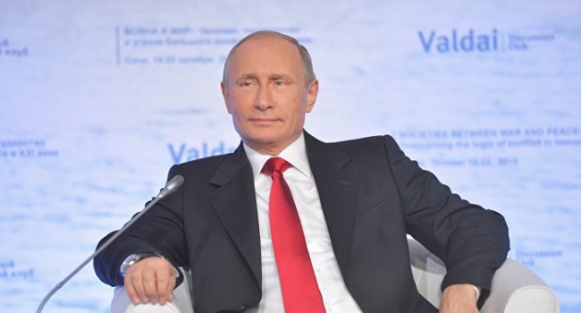 Эксперт: «Олигархи напуганы заявлением Путина о «рае», и президента могут сместить»