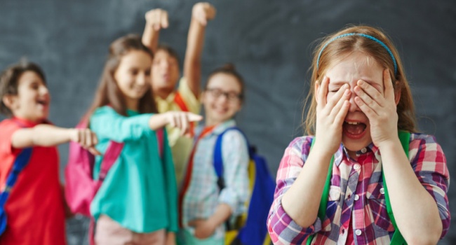 Учитель, допустившая буллинг шестиклассницы в харьковской школе, написала заявление на увольнение