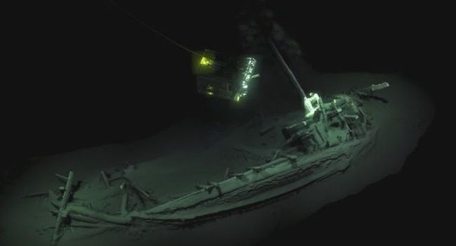 «Самый старый целый затонувший корабль, известный человечеству»: на дне Черного моря нашли греческое торговое судно 