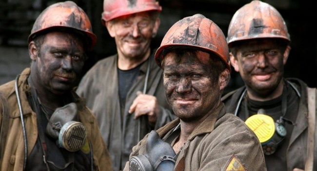 В Луганской области уже 12 дней под землей продолжается забастовка шахтеров