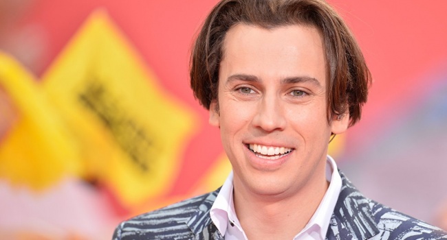 Жирное тело: Максим Галкин порадовал сеть обнаженным фото 