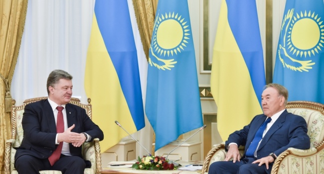 Украина и Казахстан подписали договор об экстрадиции