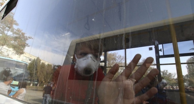 Химическая атака в Крыму: Армянск массово покидают местные жители 