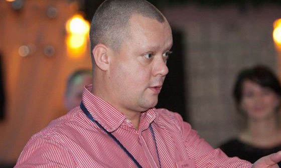 «Нормальные люди не должны на это реагировать никак»: известный журналист высмеял предстоящие выборы на Донбассе, сравнив их с цирком 