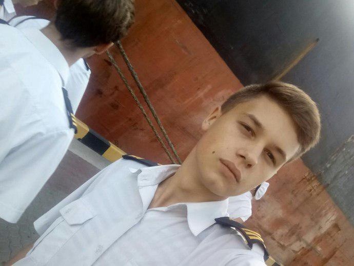 «Все находятся в травматологии»: в сети появились фото украинских моряков, которых захватила в плен РФ «Все находятся в травматологии»: в сети появились фото украинских моряков, которых захватила в плен РФ