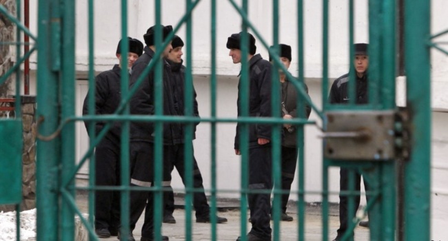 В Таджикистане бунт заключенных. Есть погибшие