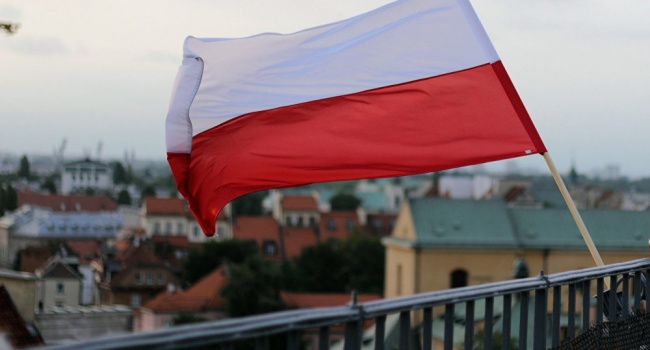 Польша переманивает на работу студентов из Украины Польша переманивает на работу студентов из Украины