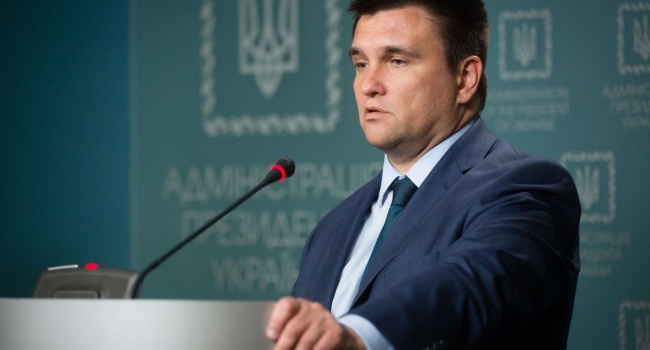 «Не дайте России легитимизировать оккупацию!»: Павел Климкин обратился к жителям ОРДЛО «Не дайте России легитимизировать оккупацию!»: Павел Климкин обратился к жителям ОРДЛО
