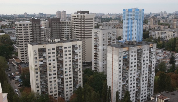 До конца года киевляне будут платить за тепло по старой цене До конца года киевляне будут платить за тепло по старой цене