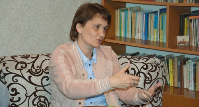 ФСБ в Крыму задержало крымскотатарскую активистку ФСБ в Крыму задержало крымскотатарскую активистку