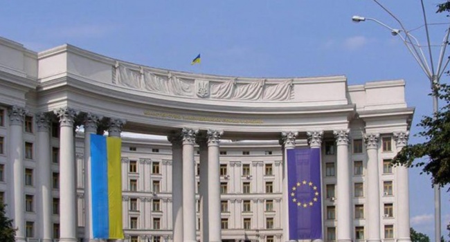 У Климкина вызвали «на ковер» посла Венгрии в Украине из-за высказываний Орбана У Климкина вызвали «на ковер» посла Венгрии в Украине из-за высказываний Орбана