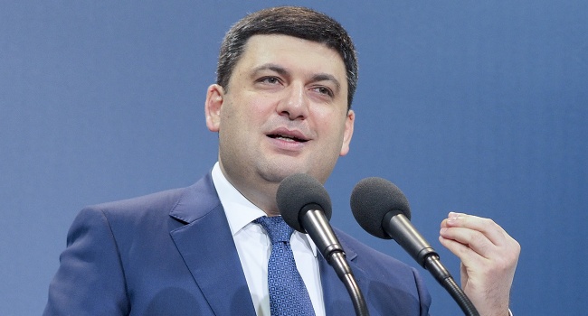 Гройсман недоволен «показухой» в борьбе с коррупцией в Украине Гройсман недоволен «показухой» в борьбе с коррупцией в Украине