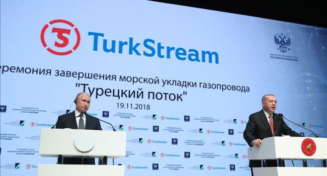 Эрдоган и Путин торжественно запустили первую ветку «Турецкого потока» Эрдоган и Путин торжественно запустили первую ветку «Турецкого потока»