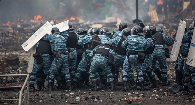 Правоохранителями до сих пор работают подозреваемые в убийствах времен Евромайдана 
