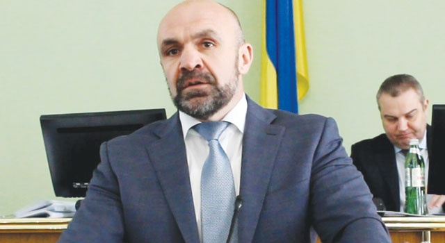 Вероятный заказчик убийства Гандзюк хочет сбежать с Украины Вероятный заказчик убийства Гандзюк хочет сбежать с Украины