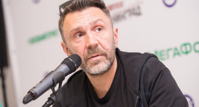 Шнуров о возможных гастролях в Украине: меня там не примут